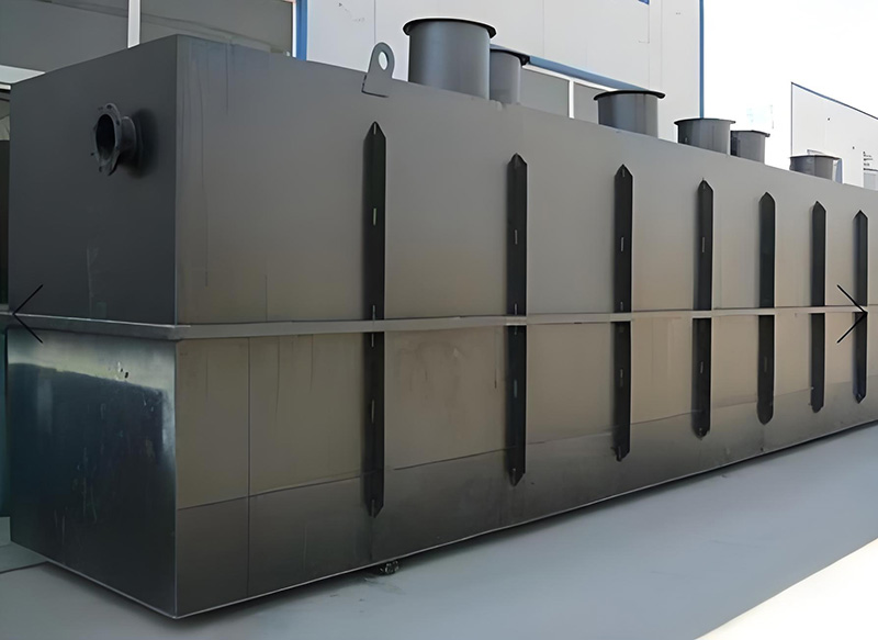Efficient decentralized integrated sewage treatment facility
